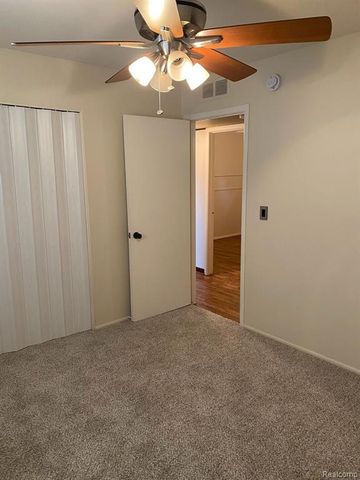 13251 Masonic Boulevard, Warren, MI 48088