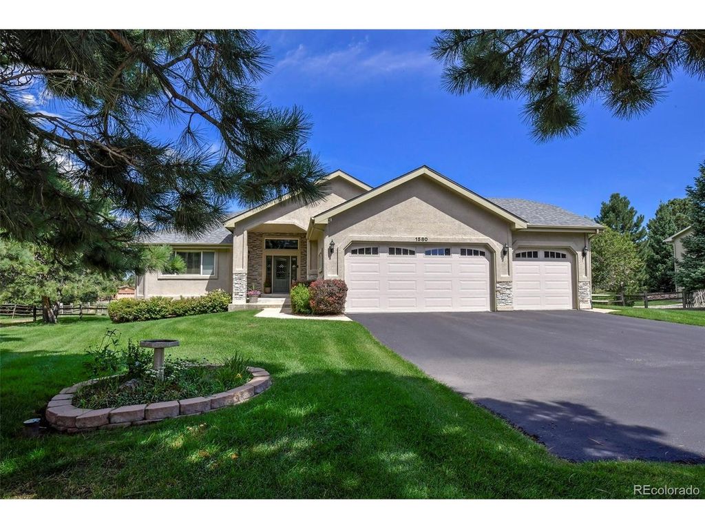 1580 Old Antlers Way, Monument, CO 80132