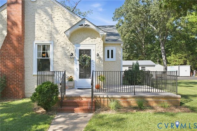 2406 McRae Rd, Richmond, VA 23235