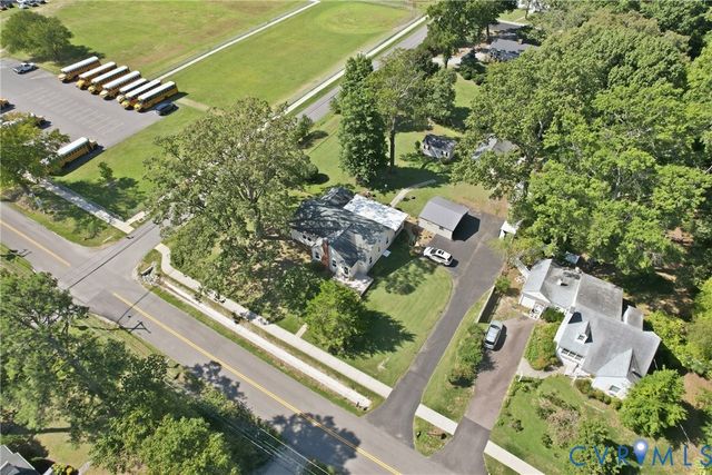 2406 McRae Rd, Richmond, VA 23235