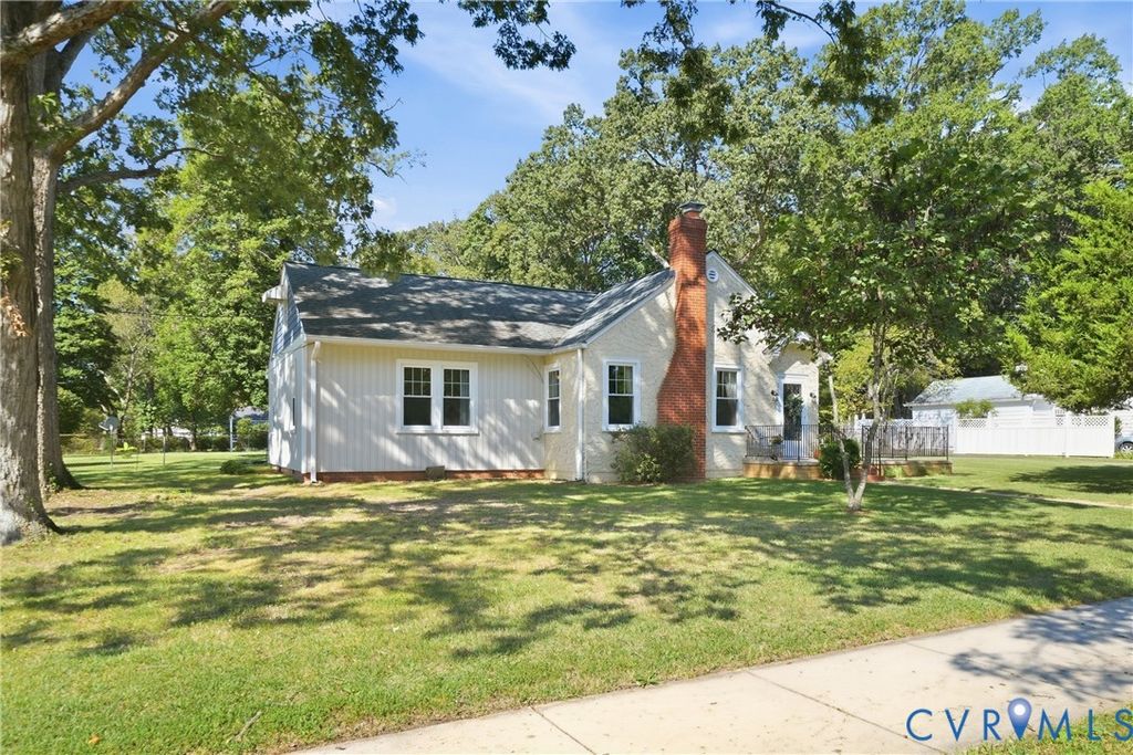 2406 McRae Rd, Richmond, VA 23235
