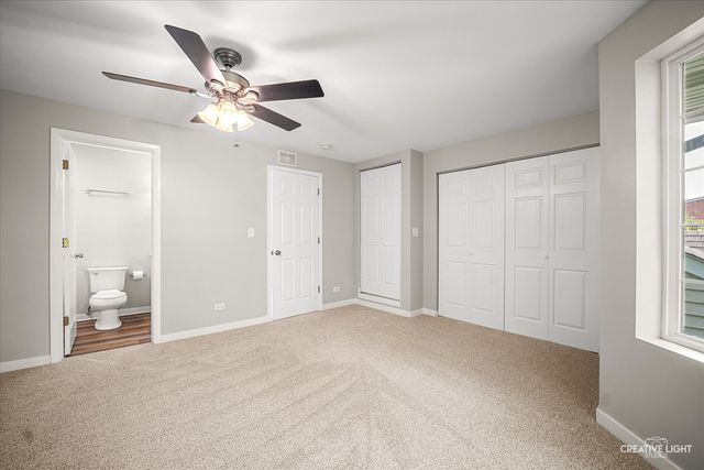 343 W Treehouse Lane, Round Lake, IL 60073