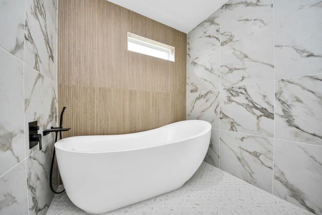 8314 Prairie View Drive, Houston, TX 77088