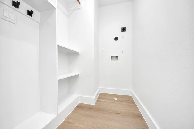 8314 Prairie View Drive, Houston, TX 77088