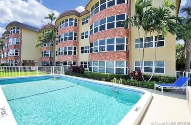 3111 NE 51st St 106C, Fort Lauderdale, FL 33308