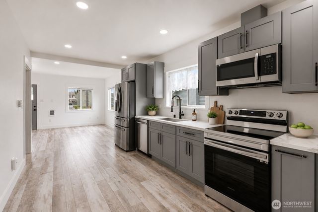 9402 Portland Avenue E, Tacoma, WA 98445