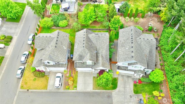 28104 Maple Ridge Way SE, Maple Valley, WA 98038