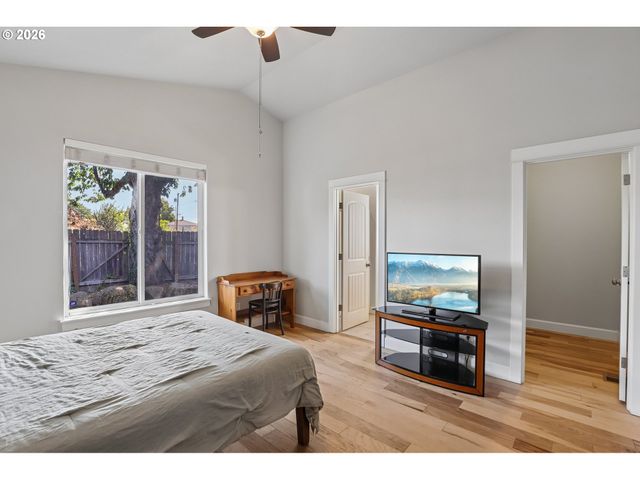 640 Se SUMNER St, Camas, WA 98607