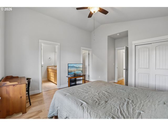 640 Se SUMNER St, Camas, WA 98607