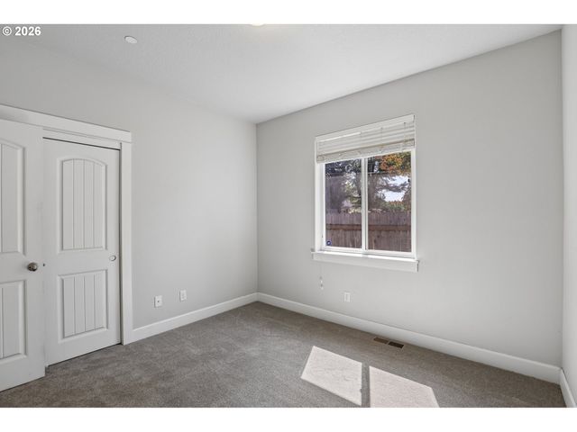 640 Se SUMNER St, Camas, WA 98607