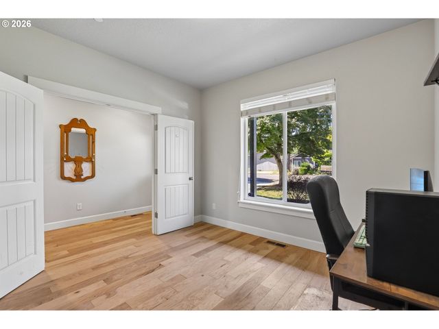 640 Se SUMNER St, Camas, WA 98607