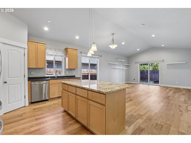 640 Se SUMNER St, Camas, WA 98607