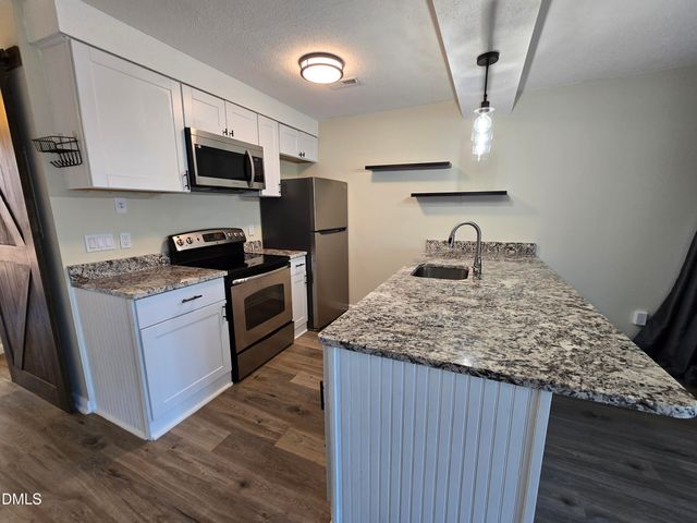 3071 Huntleigh Drive, Raleigh, NC 27604