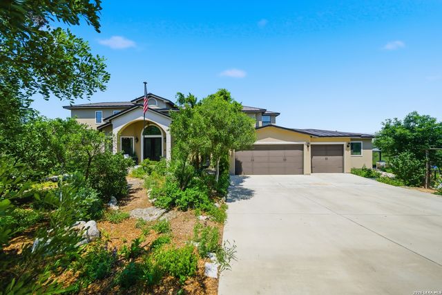 10042 RAFTER S TRL, Helotes, TX 78023