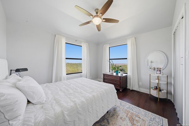 10042 RAFTER S TRL, Helotes, TX 78023