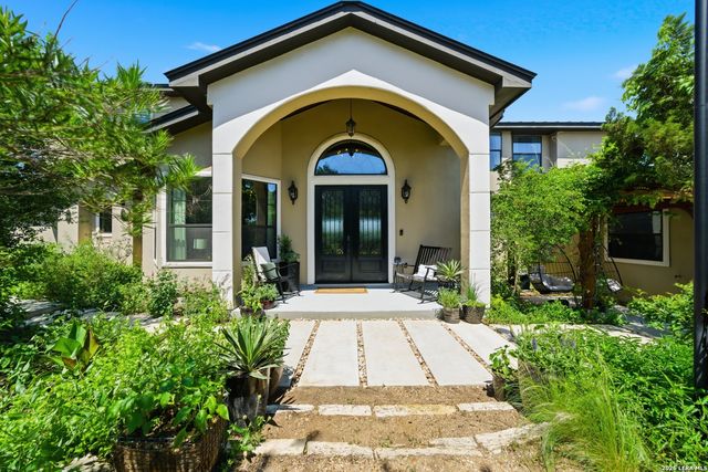 10042 RAFTER S TRL, Helotes, TX 78023