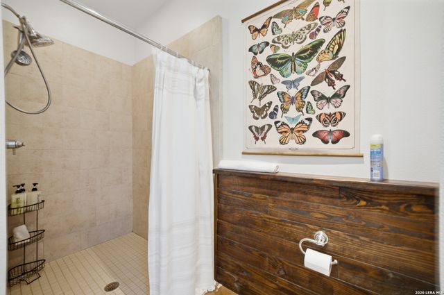 10042 RAFTER S TRL, Helotes, TX 78023