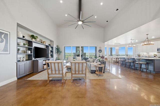 10042 RAFTER S TRL, Helotes, TX 78023