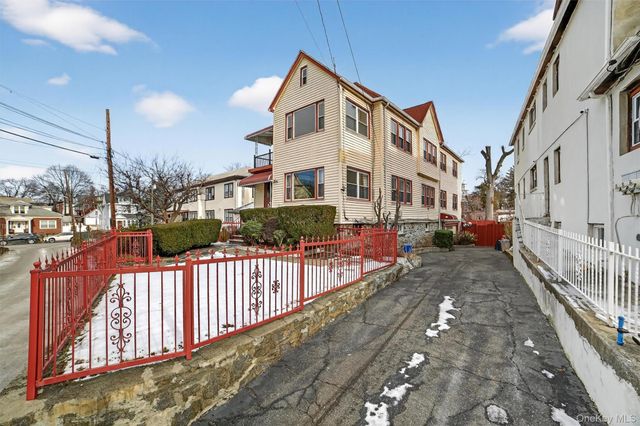 247 Nuber Avenue, Mount Vernon, NY 10553