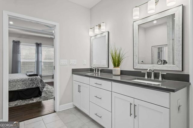 900 Ravenwood Way, Canton, GA 30115