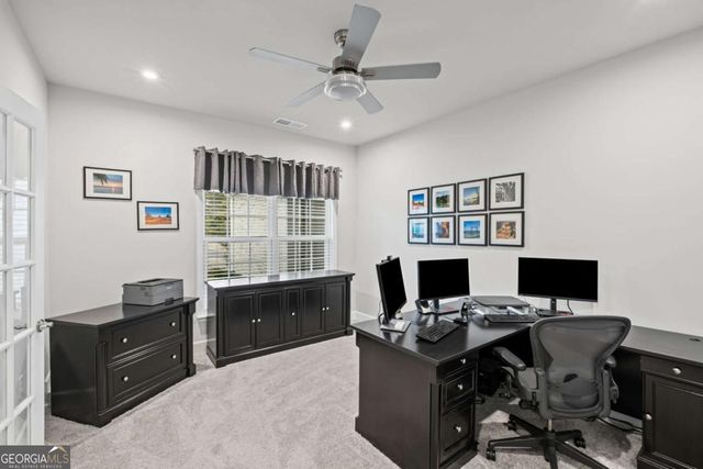 900 Ravenwood Way, Canton, GA 30115