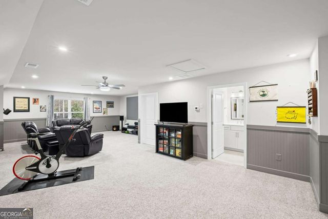 900 Ravenwood Way, Canton, GA 30115