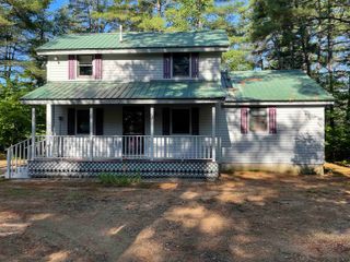 222 MCGREW Drive, Tamworth, NH 03886