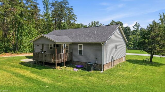 5568 Kimberly Lane, Trinity, NC 27370