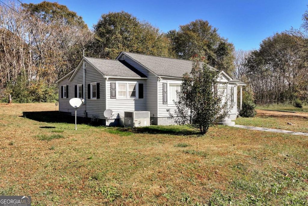 111 College Avenue, Canon, GA 30520 — photo 3