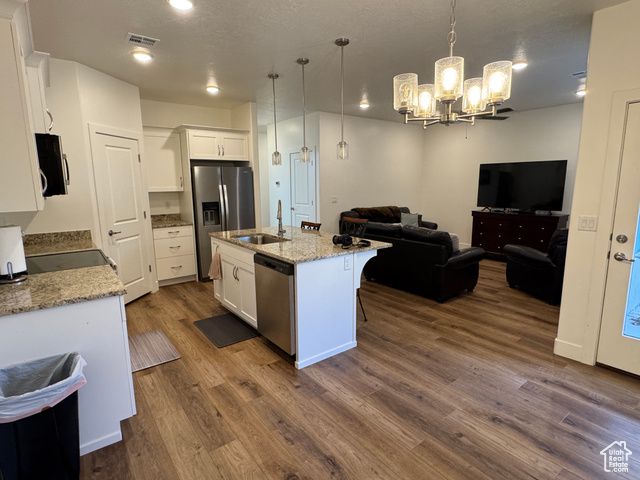 503 S STEWART CREEK CV, Washington, UT 84780