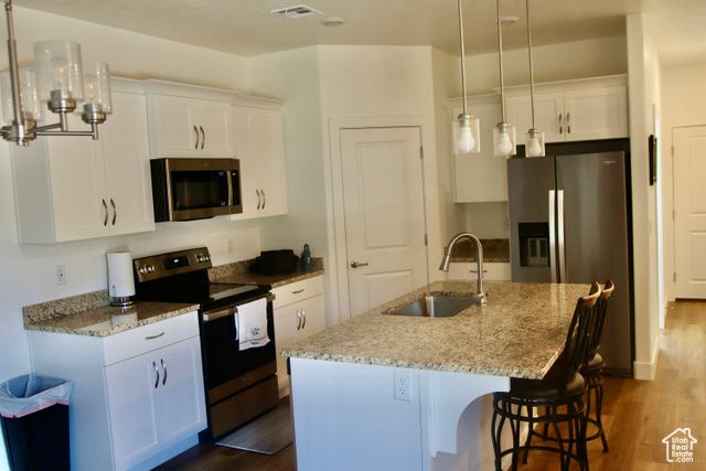 503 S STEWART CREEK CV, Washington, UT 84780