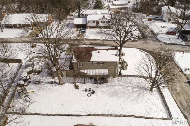 4800 Brecht Lane, Godfrey, IL 62035