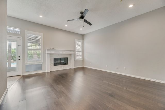 1501 Mission Ridge Trail, Carrollton, TX 75007