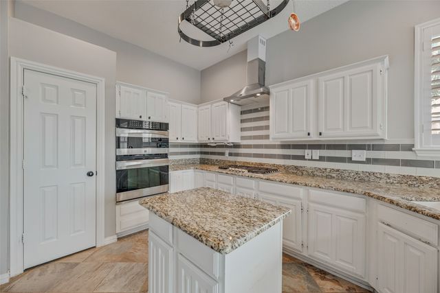 1501 Mission Ridge Trail, Carrollton, TX 75007