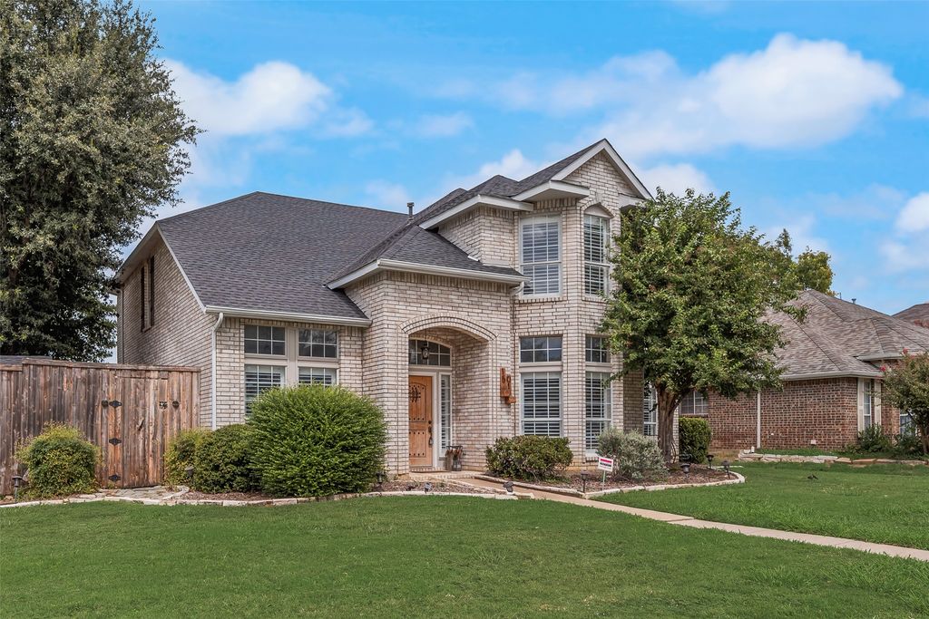 1501 Mission Ridge Trail, Carrollton, TX 75007 — photo 2