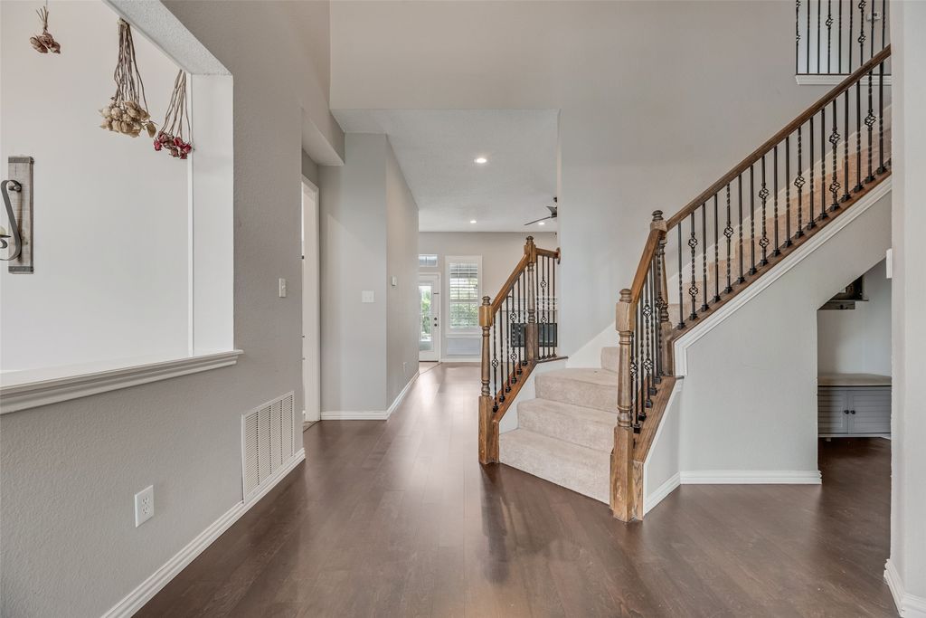 1501 Mission Ridge Trail, Carrollton, TX 75007 — photo 5