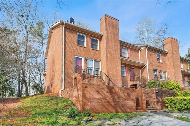 140 Davis Mill Court, Lawrenceville, GA 30044