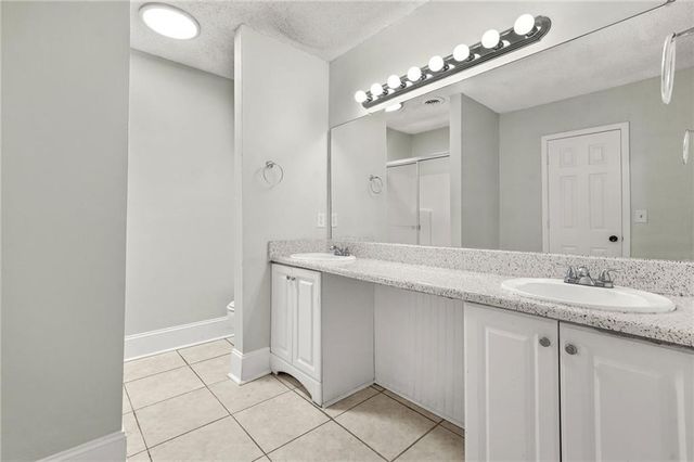 140 Davis Mill Court, Lawrenceville, GA 30044