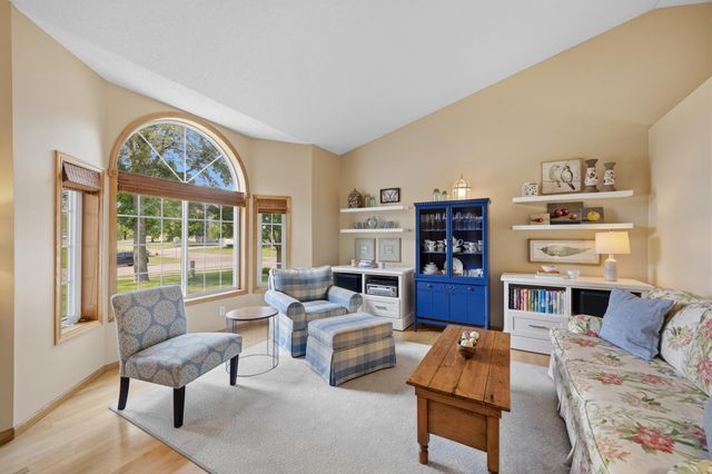 22002 Elm Parkway, Rogers, MN 55374