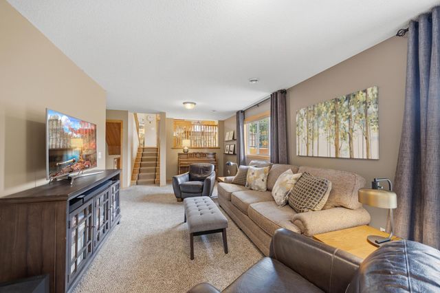 22002 Elm Parkway, Rogers, MN 55374