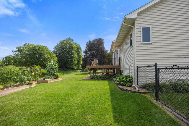 22002 Elm Parkway, Rogers, MN 55374