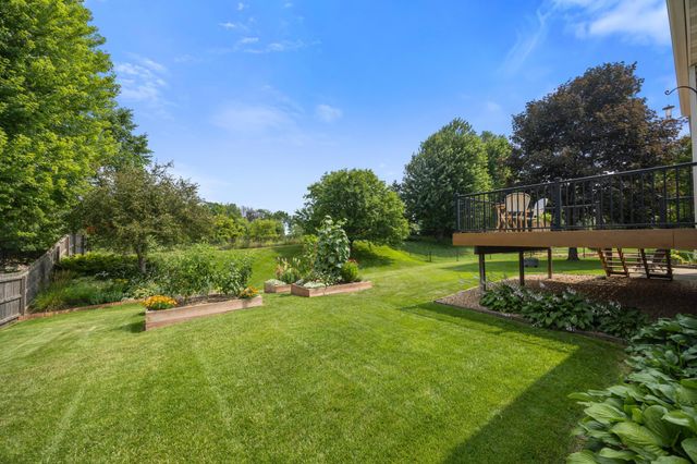 22002 Elm Parkway, Rogers, MN 55374