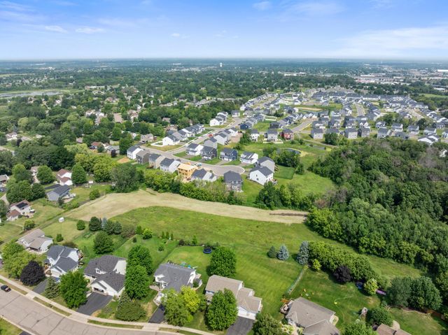 22002 Elm Parkway, Rogers, MN 55374