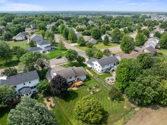22002 Elm Parkway, Rogers, MN 55374