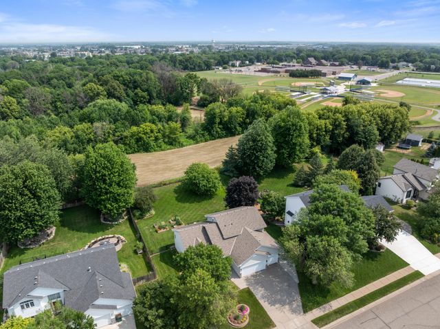 22002 Elm Parkway, Rogers, MN 55374