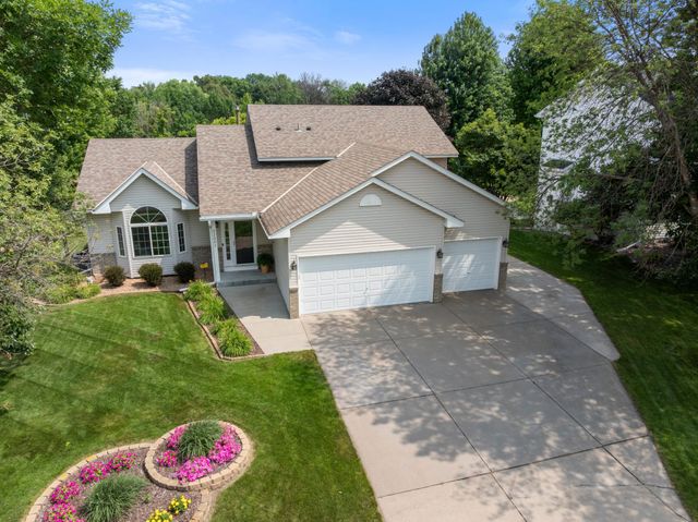 22002 Elm Parkway, Rogers, MN 55374