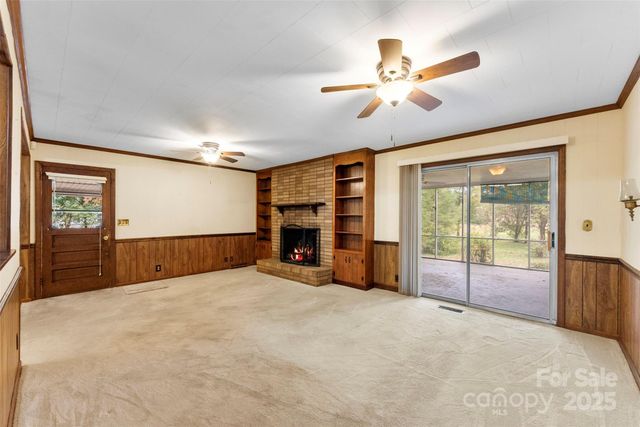 1819 Ratchford Drive, Dallas, NC 28034