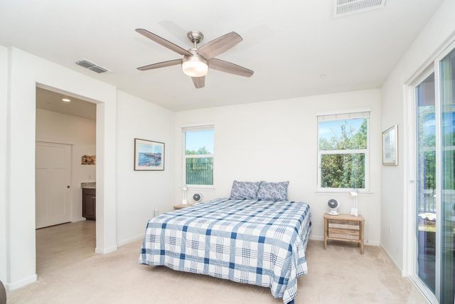 1050 Pacifico Ln, El Dorado Hills, CA 95762