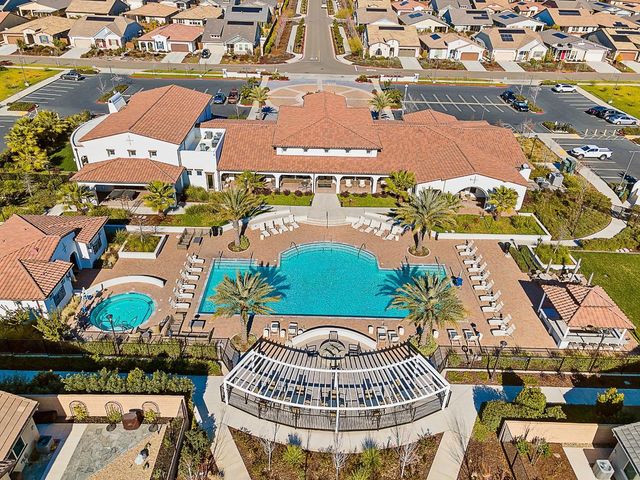 1050 Pacifico Ln, El Dorado Hills, CA 95762