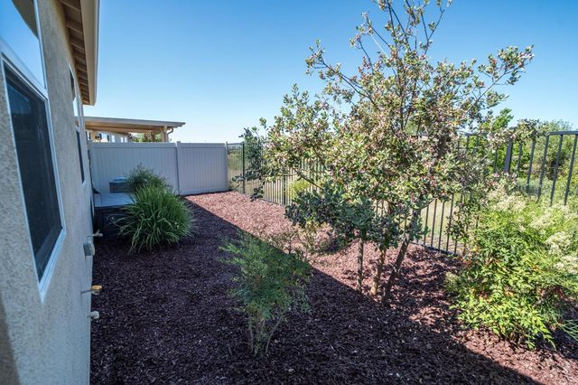 1050 Pacifico Ln, El Dorado Hills, CA 95762